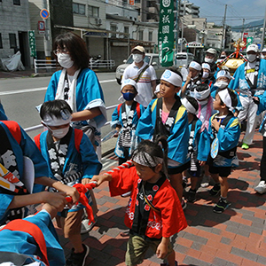 子ども神輿巡幸