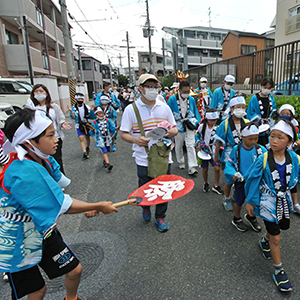 子ども神輿巡幸