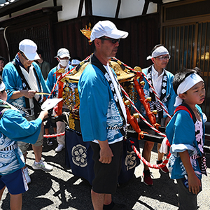 子ども神輿巡幸