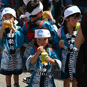 子ども神輿巡幸